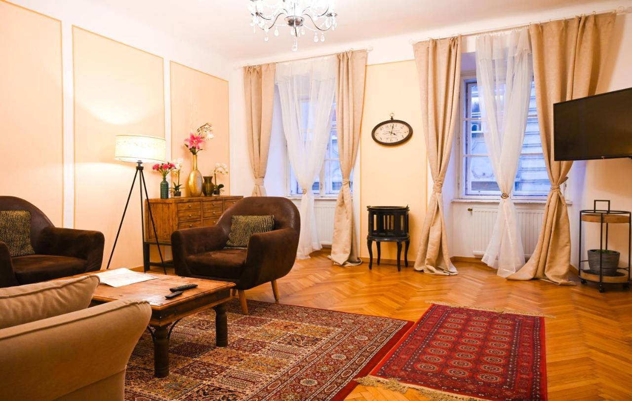 Breathtaking Suite Mozart เวียนนา ภายนอก รูปภาพ